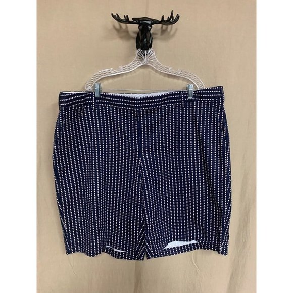 Lands' End Plus Size‎ Navy/Pink Polka Dot Flat Front Chino Shorts - 24W - Picture 1 of 9